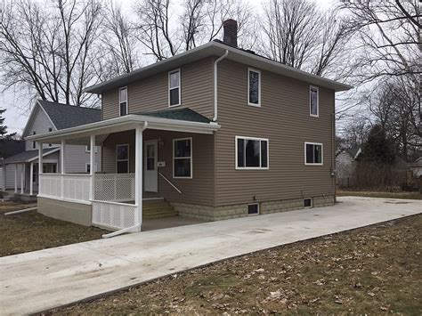 304 s lakeview ave sturgis mi 49091  View sales history, tax history, home value estimates, and overhead views